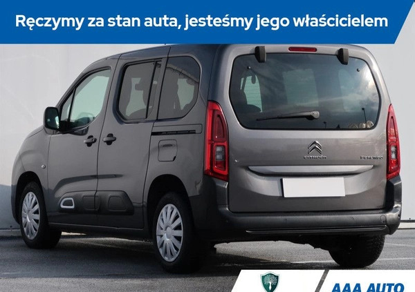 Citroen Berlingo cena 66000 przebieg: 137700, rok produkcji 2019 z Międzybórz małe 172